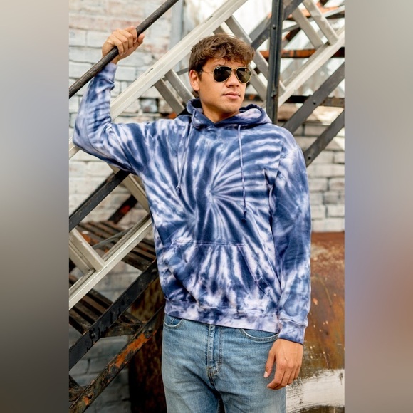 Brisco Brands Blue/White Spider Tie Dyed Fleece Lined Hoodie Size L - Picture 2 of 4